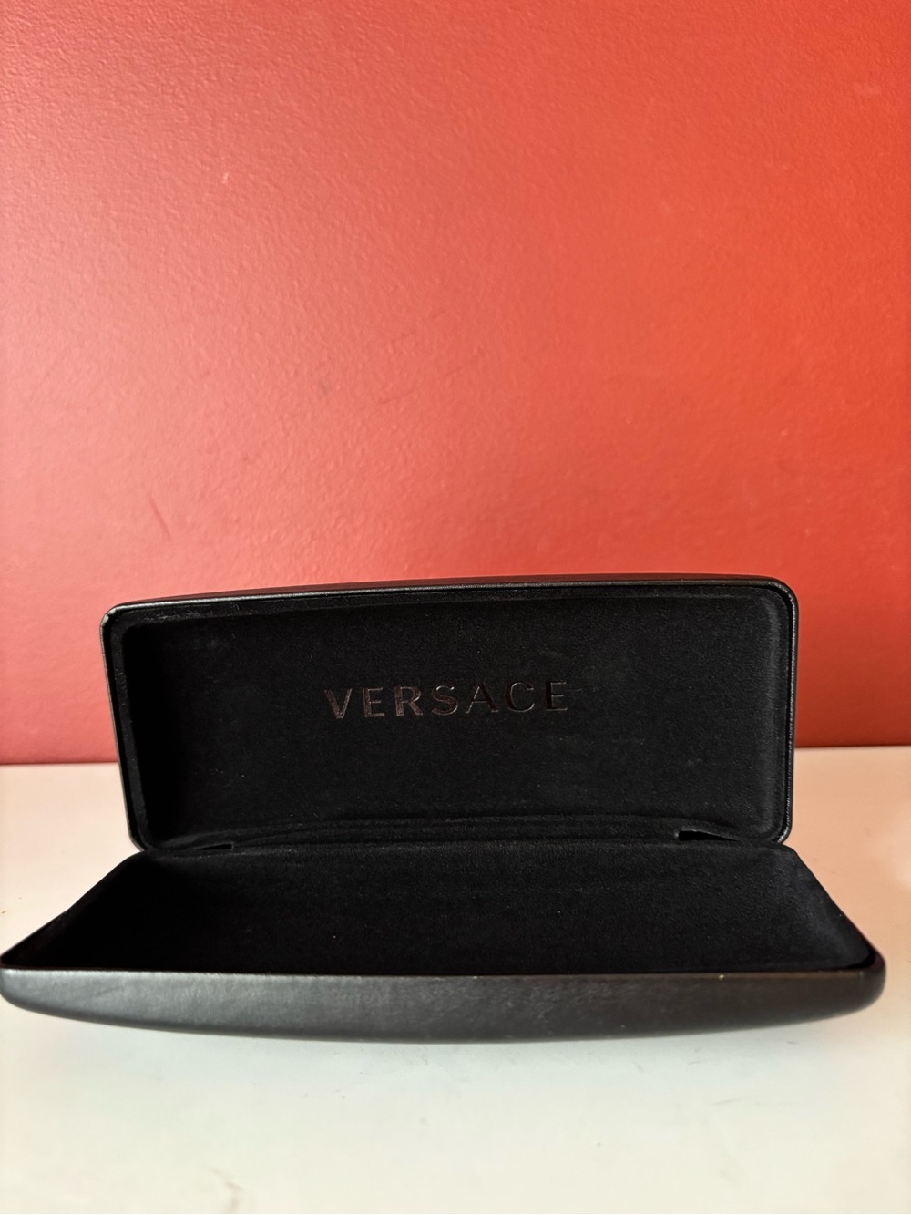 VERSACE Rounded  Hard Shell  Black Eyeglass Case - Picture 3 of 6